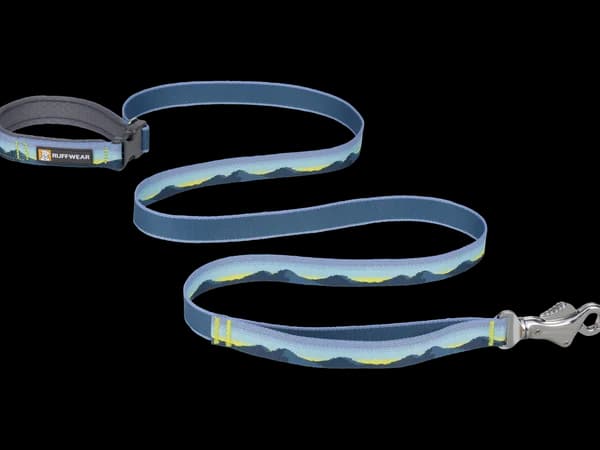 Ruffwear Crag reflective dog leash in alpine dawn