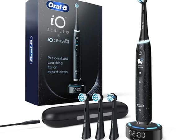 Oral-B iO Series 10 product image